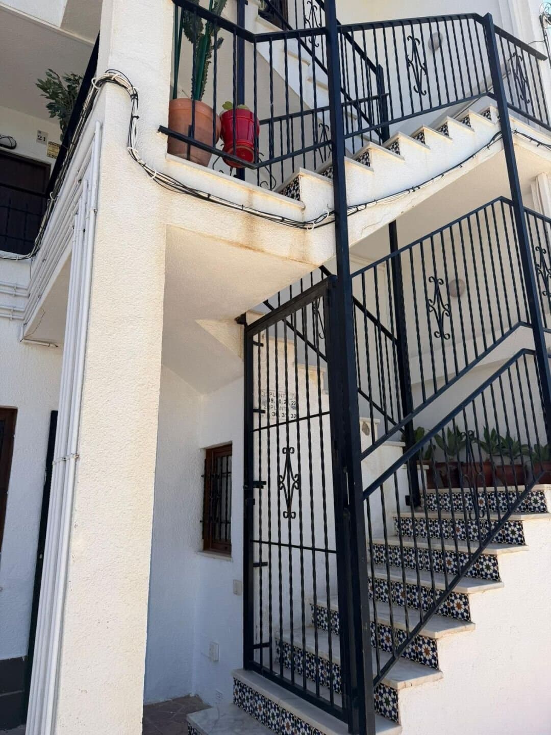 2-Bedroom Apartment in Punta Prima, Torrevieja - 28