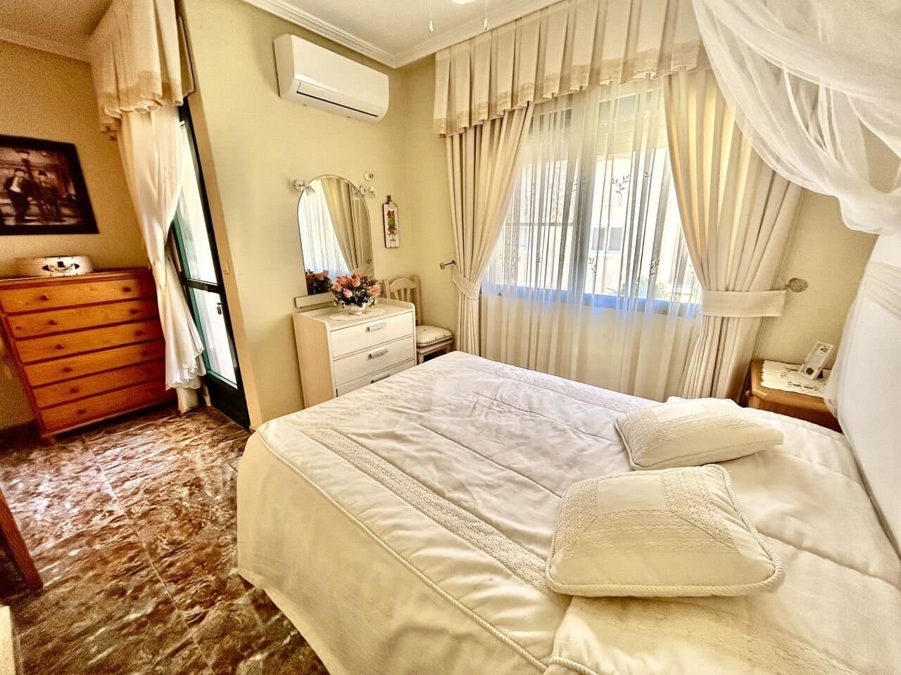 Casa de 3 Dormitorios en La Zenia, Orihuela Costa - 15