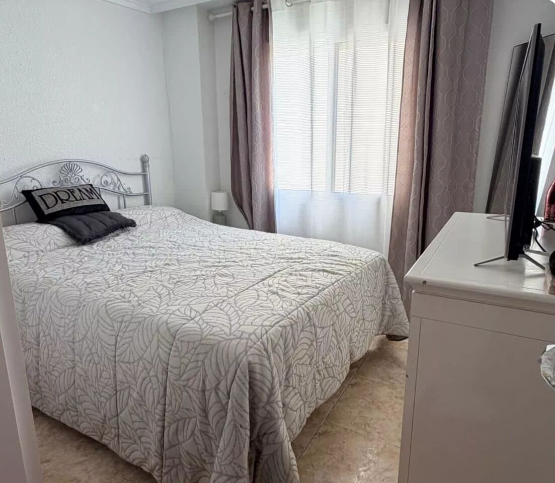 4-Bedroom Apartment in Las Filipinas, Orihuela Costa - 24