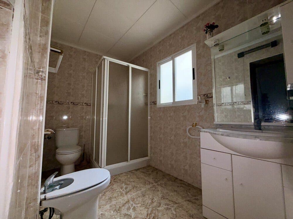 6-Bedroom Apartment in Torrevieja, Torrevieja - 19