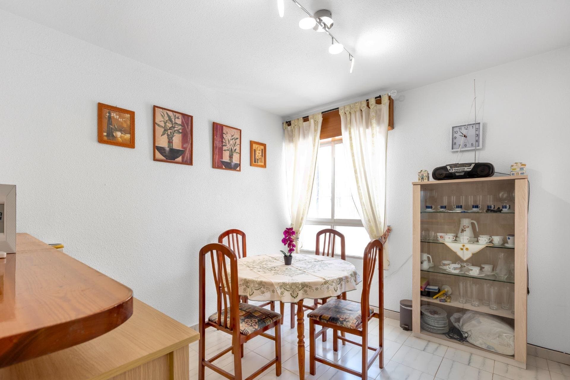 3-Bedroom Bungalow in Torrevieja - 9