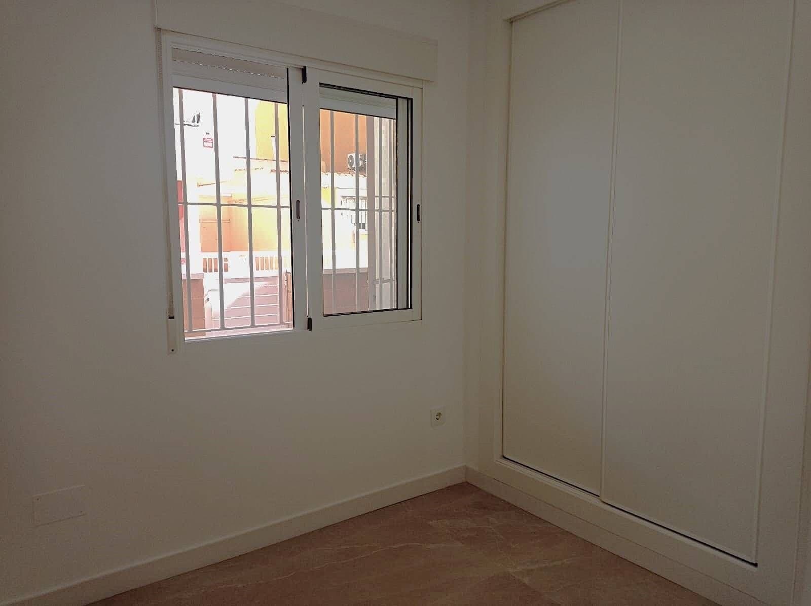 Casa de 2 Dormitorios en, Pilar de la Horadada - 9