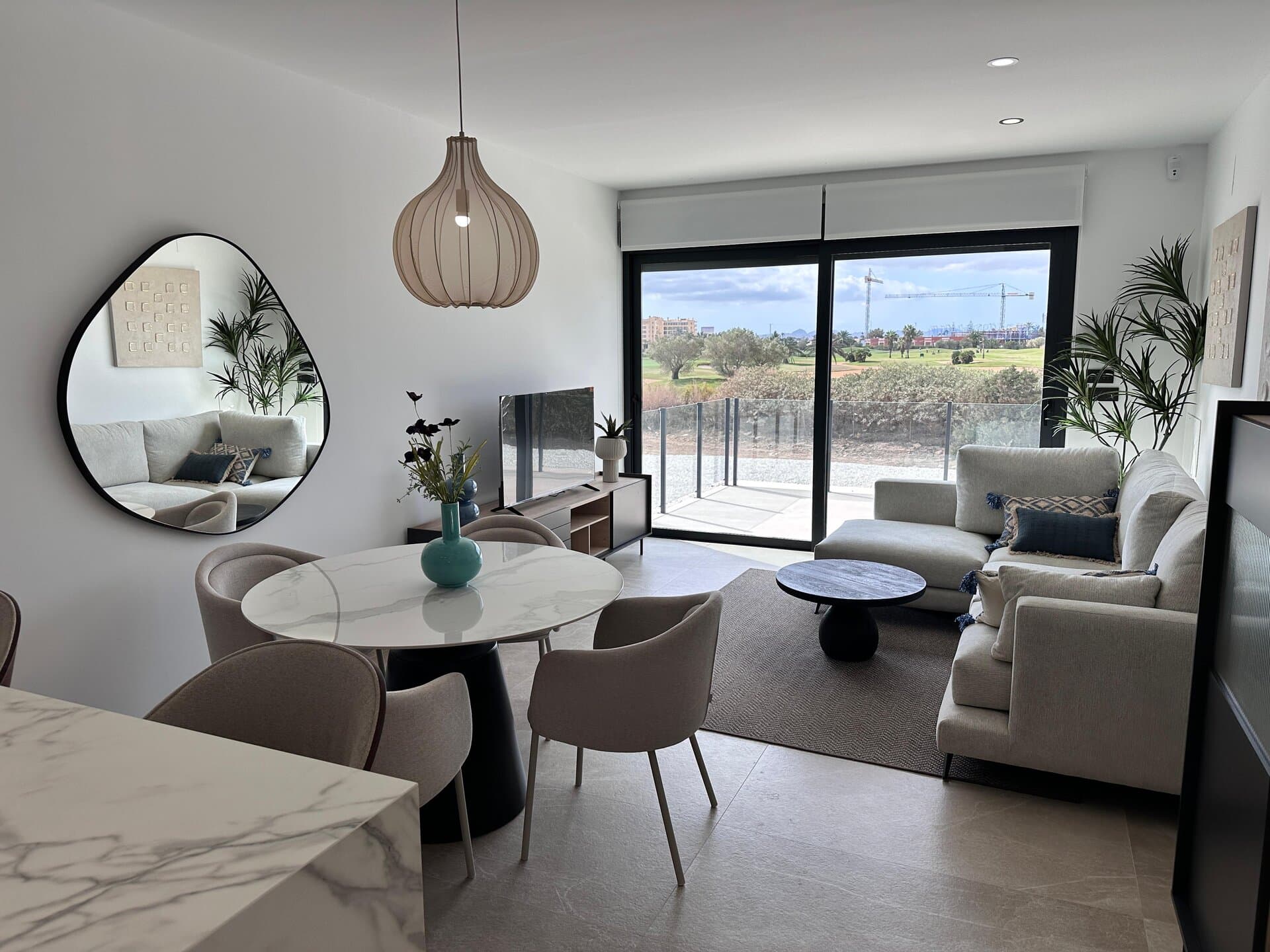 2-Bedroom Apartment in Los Alcázares - 16