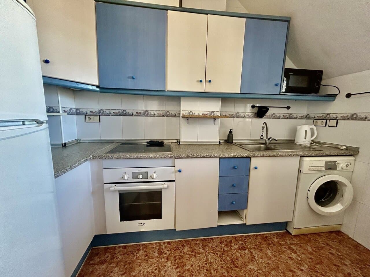 2-Bedroom Apartment in La Siesta, Torrevieja - 6