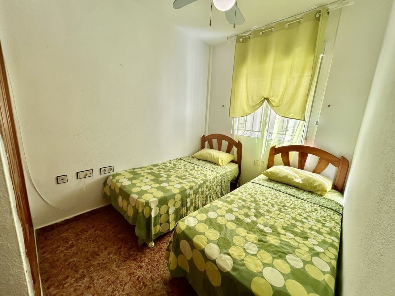 2-Bedroom Apartment in La Siesta, Torrevieja - 9