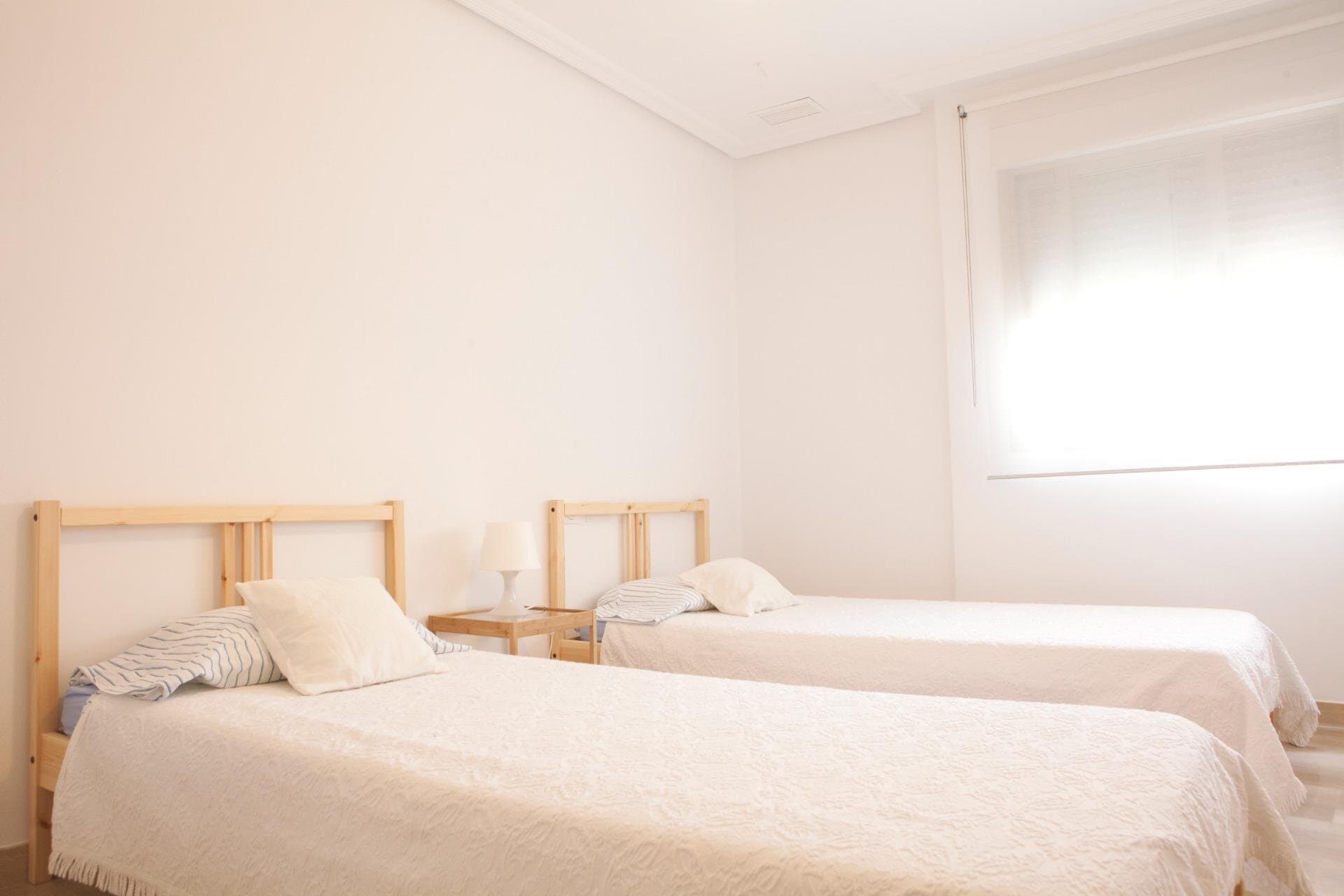 4-Bedroom Apartment in Santa Pola - 10