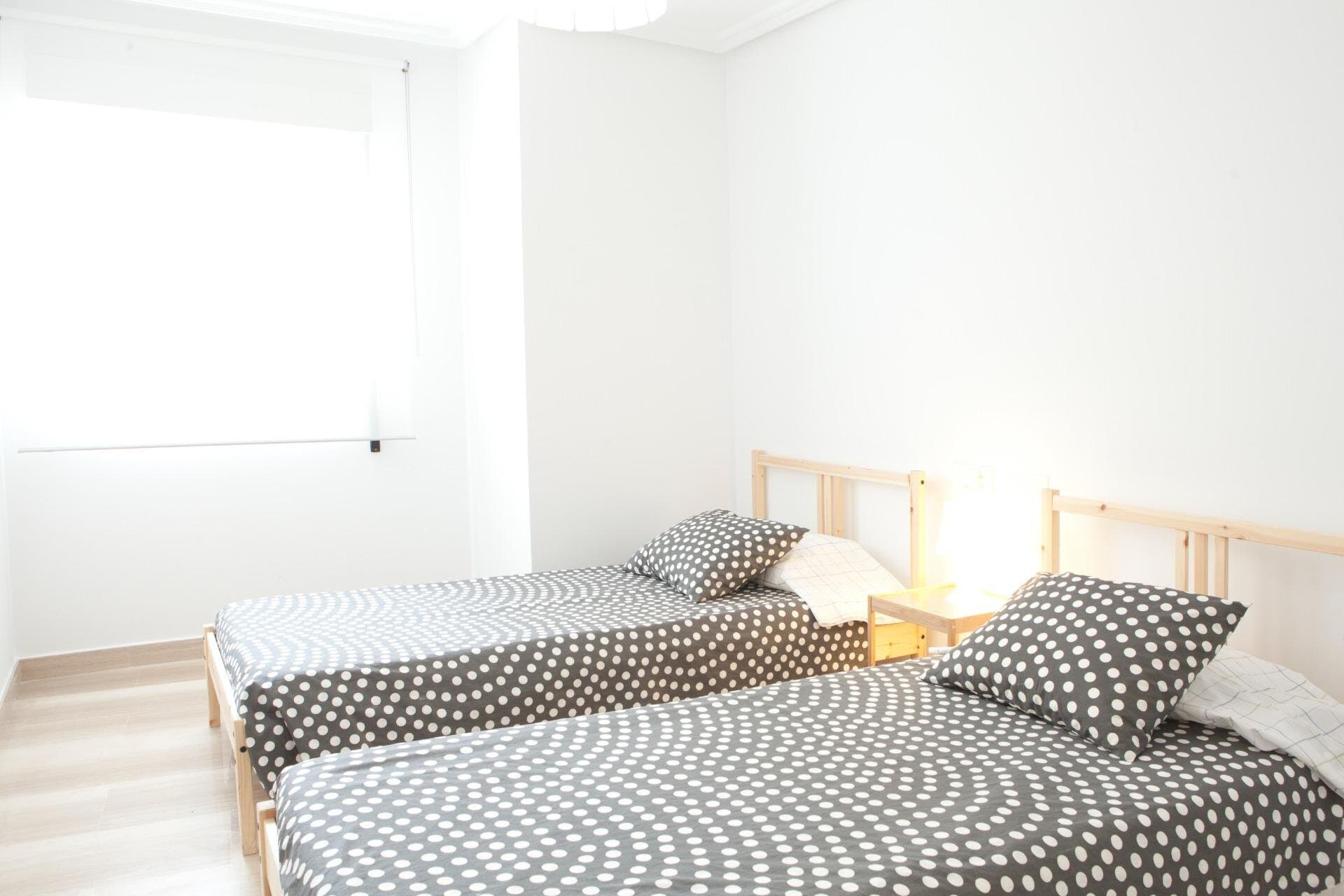 4-Bedroom Apartment in Santa Pola - 16