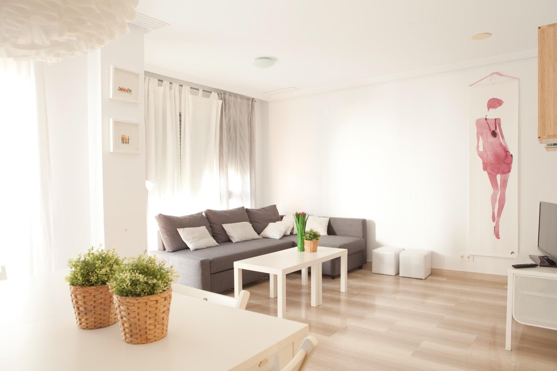 4-Bedroom Apartment in Santa Pola - 2