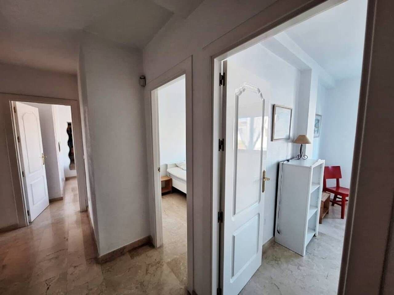 Apartamento de 3 Dormitorios en Las Filipinas, Orihuela Costa - 16