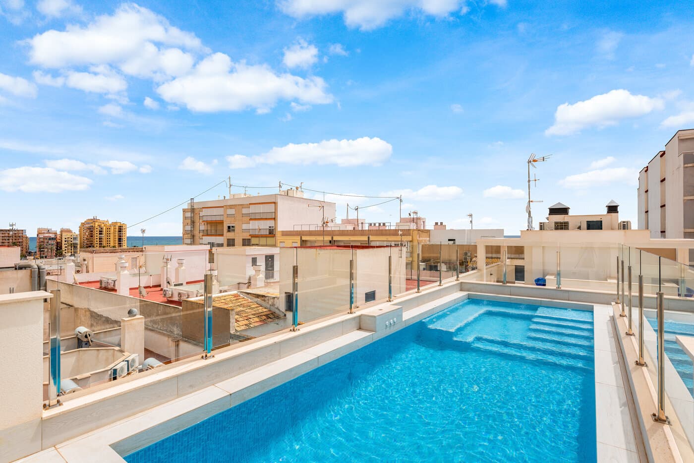 2-Bedroom Apartment in Torrevieja - 25