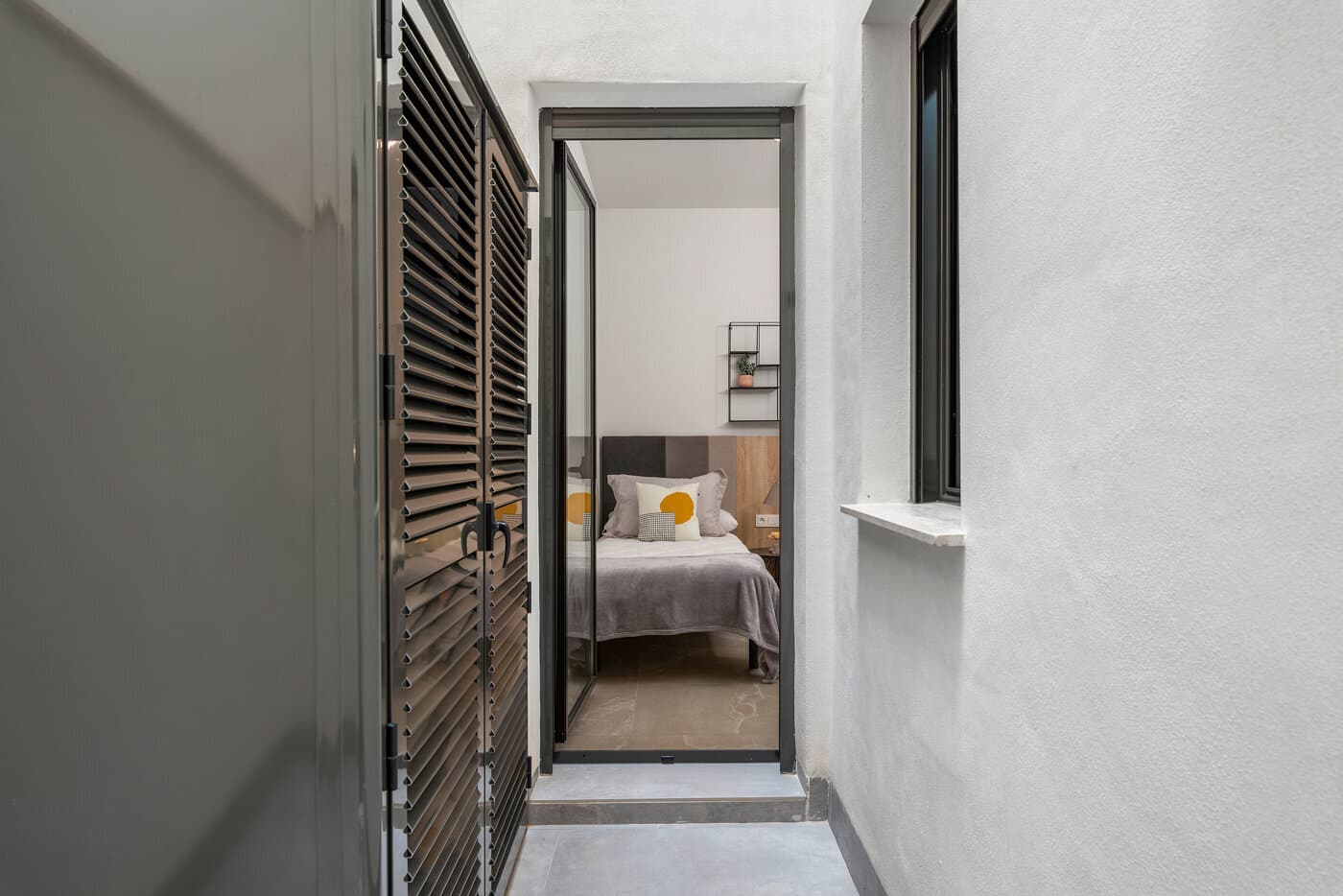 2-Bedroom Apartment in Torrevieja - 9
