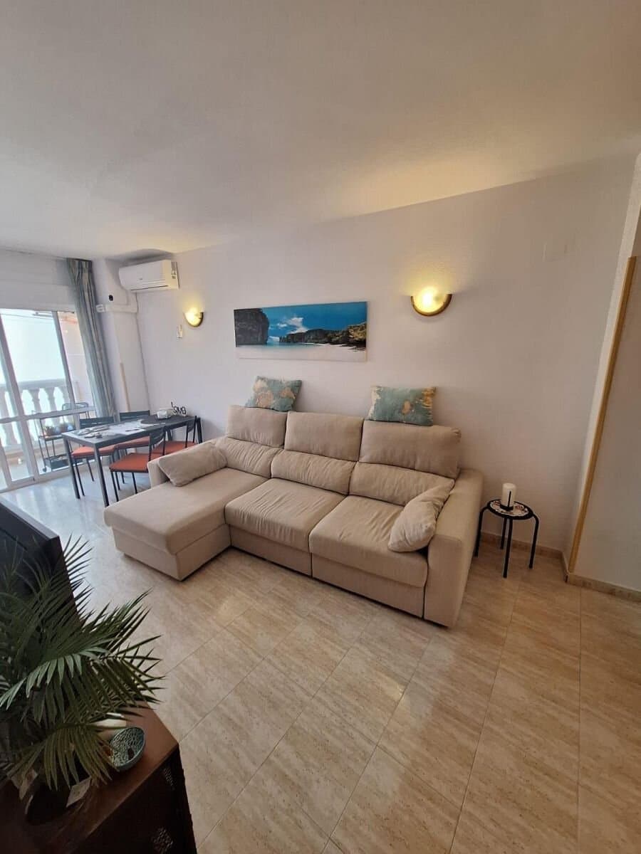 Apartamento de 3 Dormitorios en Estacion de Autobuses, Torrevieja - 12