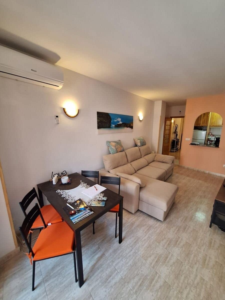 Apartamento de 3 Dormitorios en Estacion de Autobuses, Torrevieja - 13