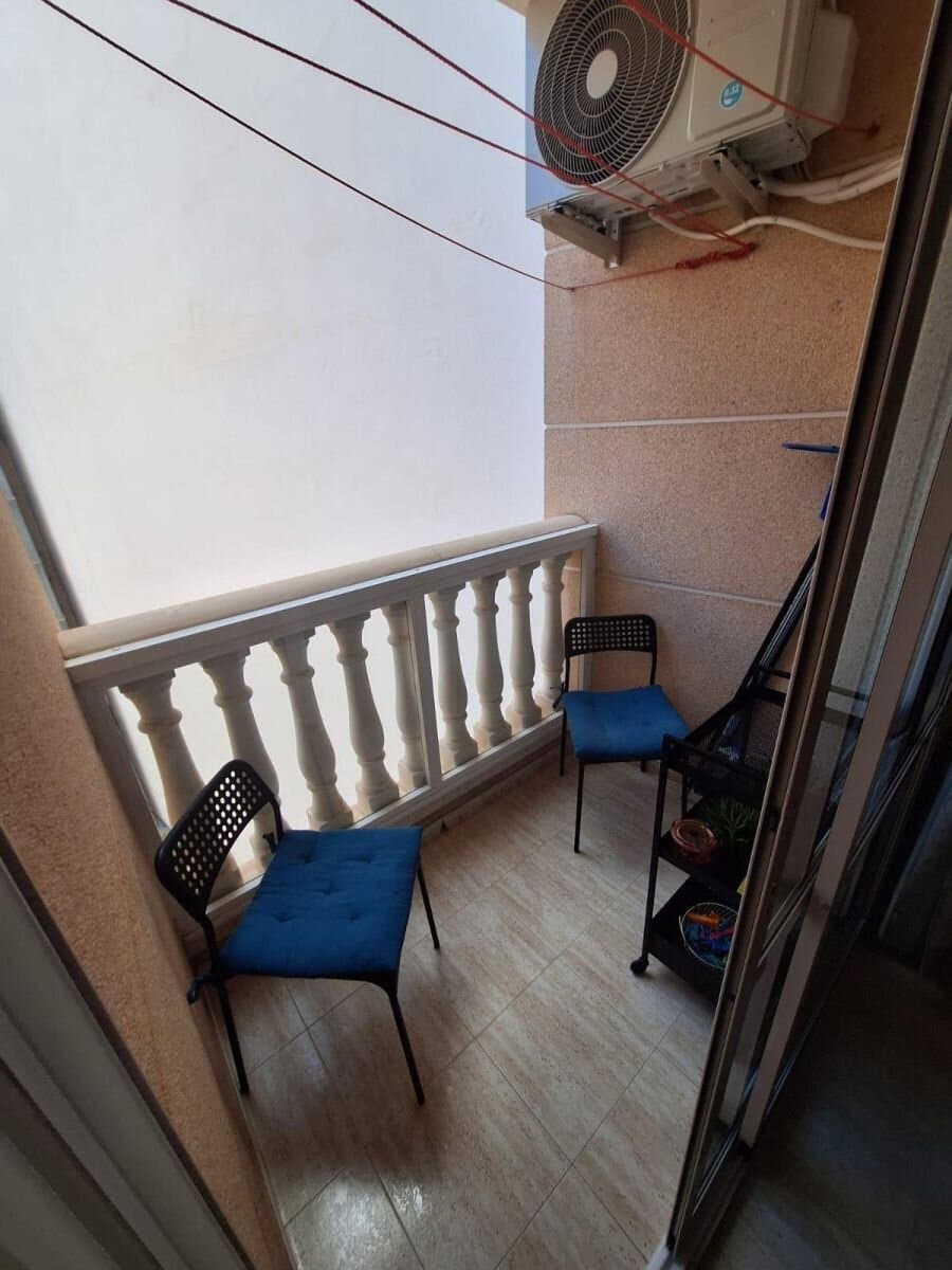 Apartamento de 3 Dormitorios en Estacion de Autobuses, Torrevieja - 19