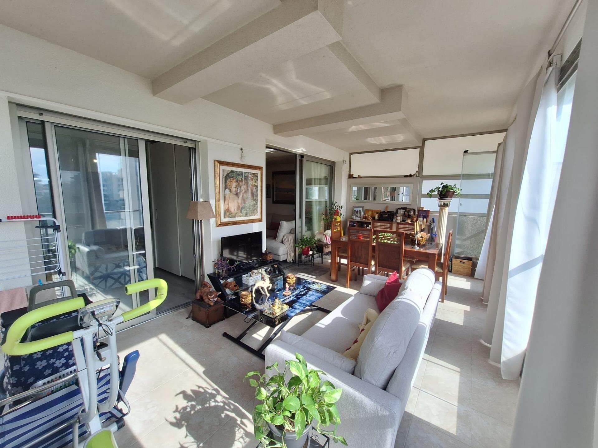 3-Bedroom Apartment in Los Dolses, Orihuela Costa - 11