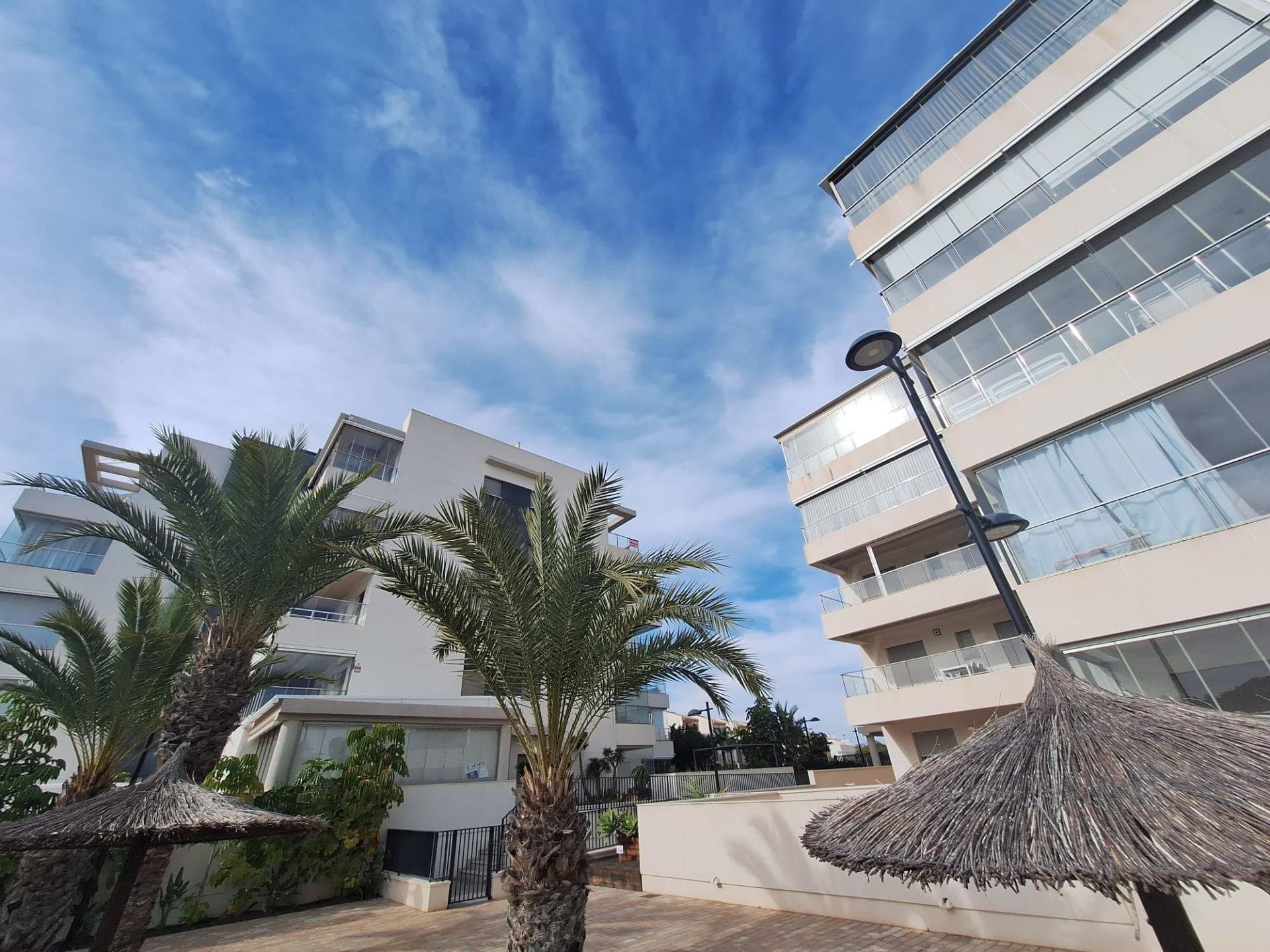 3-Bedroom Apartment in Los Dolses, Orihuela Costa - 13