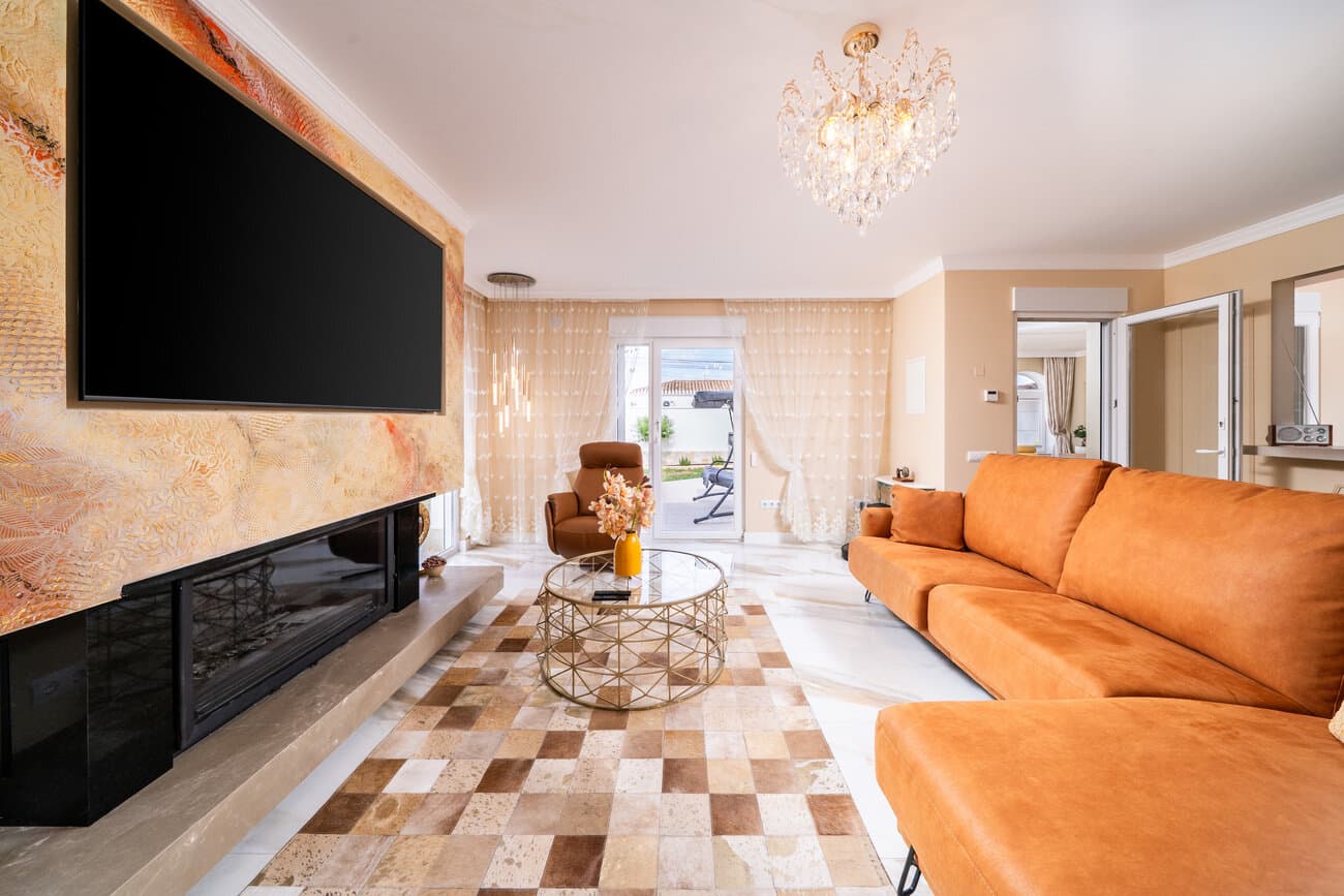 4-Bedroom Villa in La Siesta - El Salado - Torreta, Torrevieja - 2