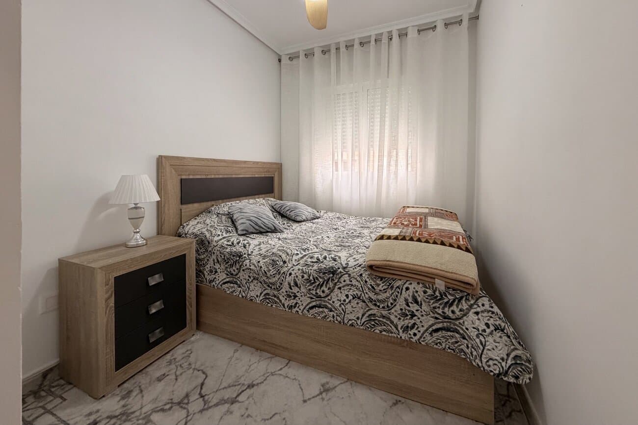 3-Bedroom Apartment in Torrevieja - 15