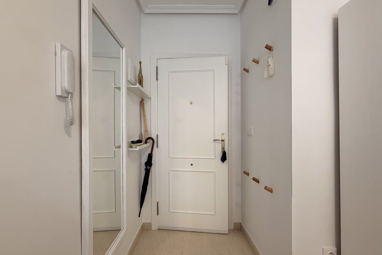 3-Bedroom Apartment in Torrevieja - 27