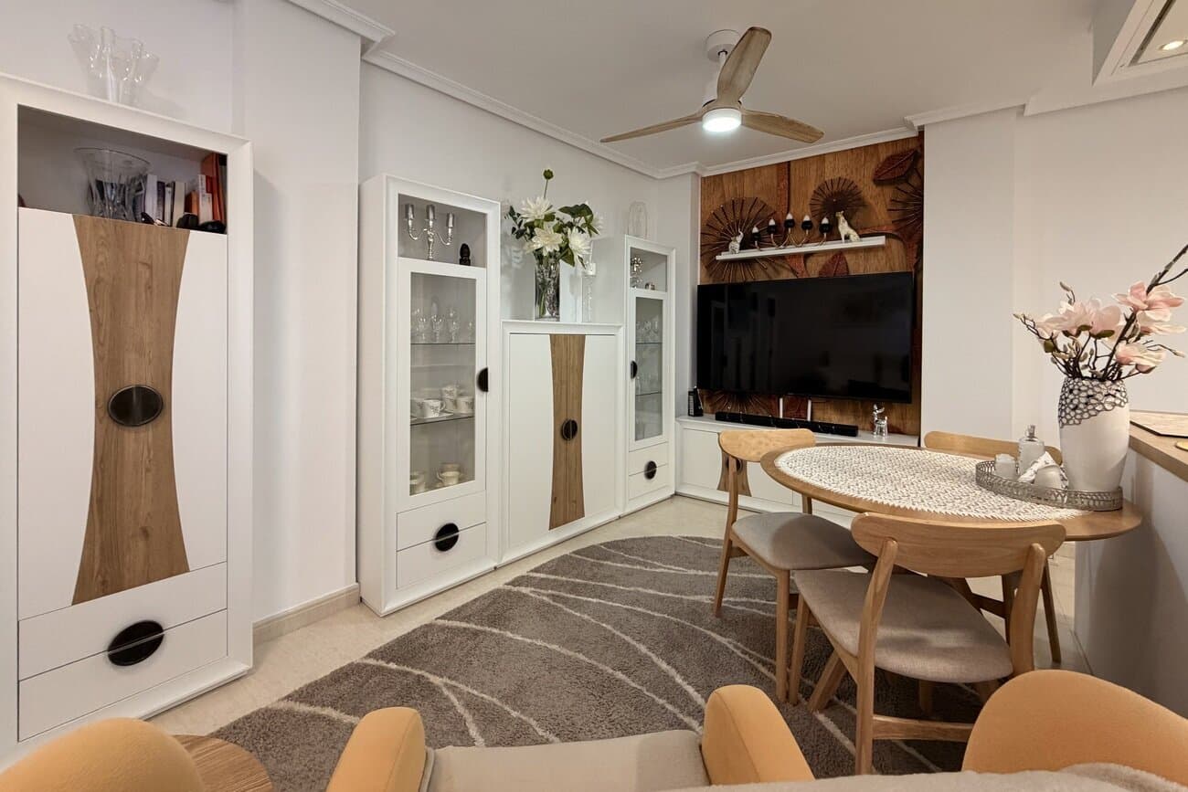 3-Bedroom Apartment in Torrevieja - 5