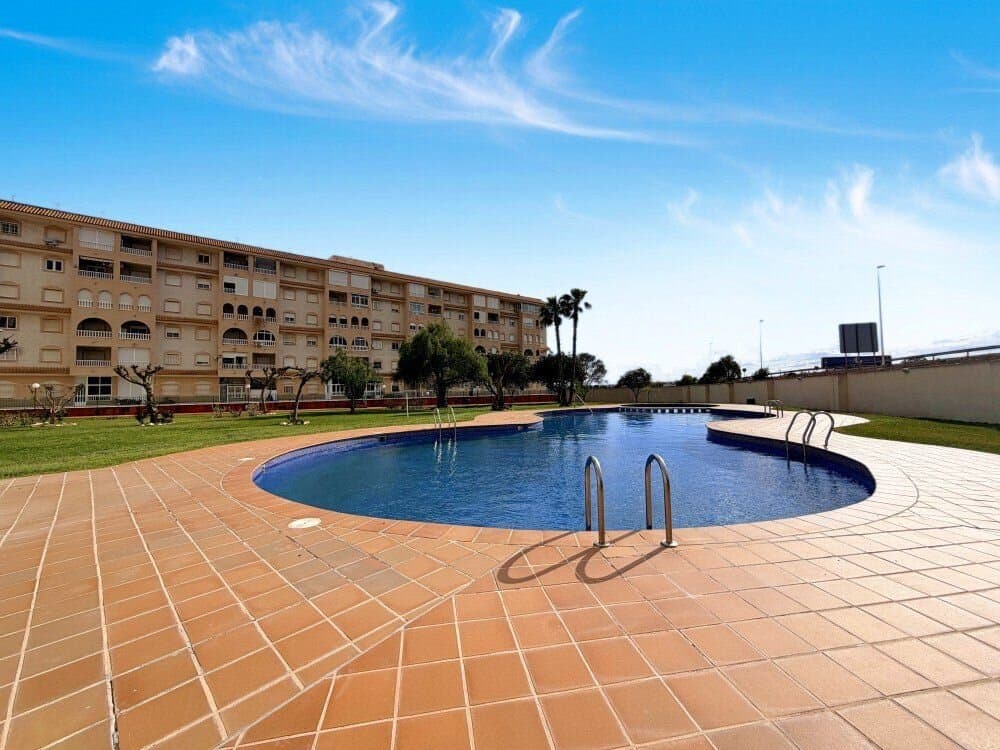 Ático de 2 Dormitorios en Torrevieja, Torrevieja - 3