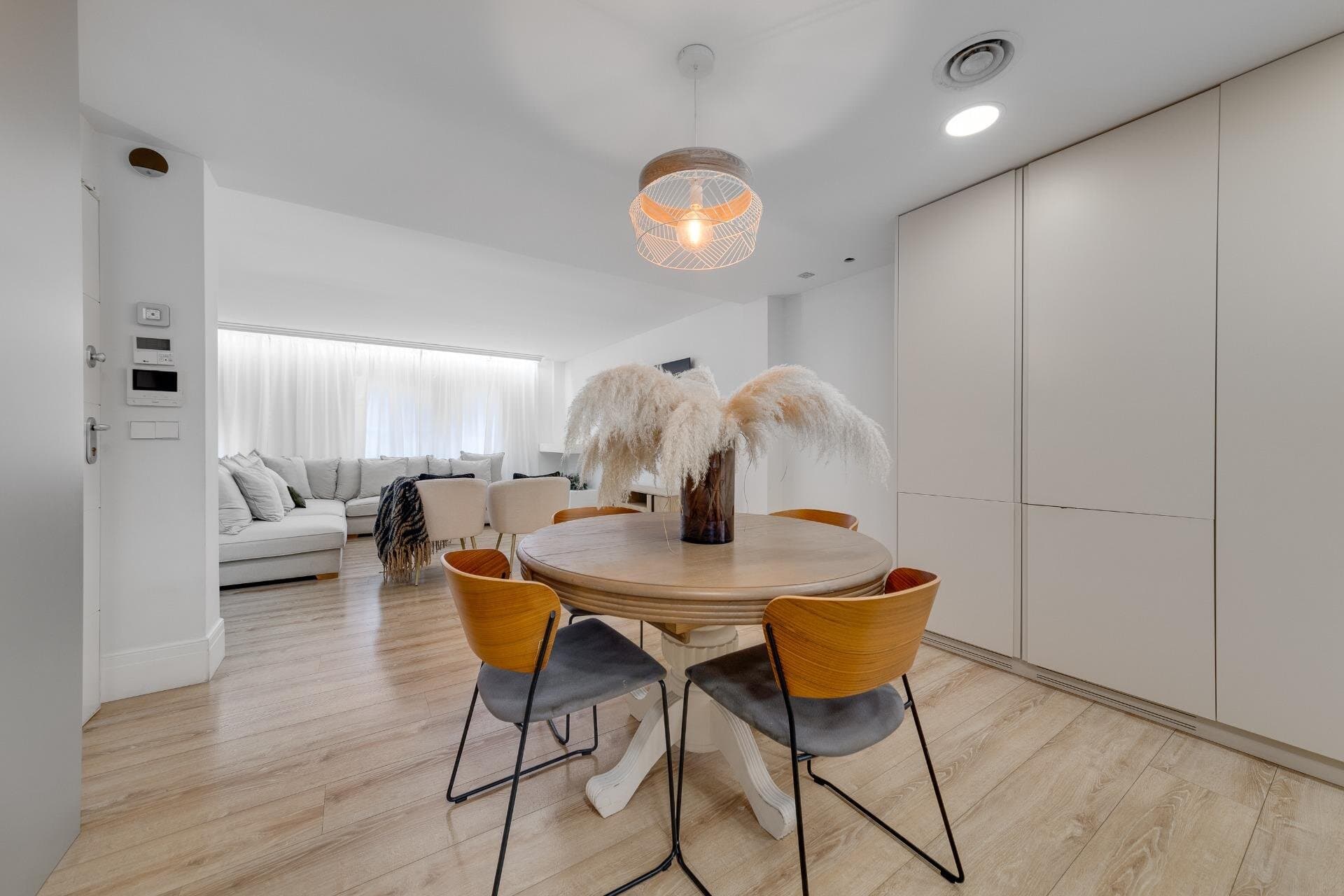 4-Bedroom Apartment in Torrevieja - 10