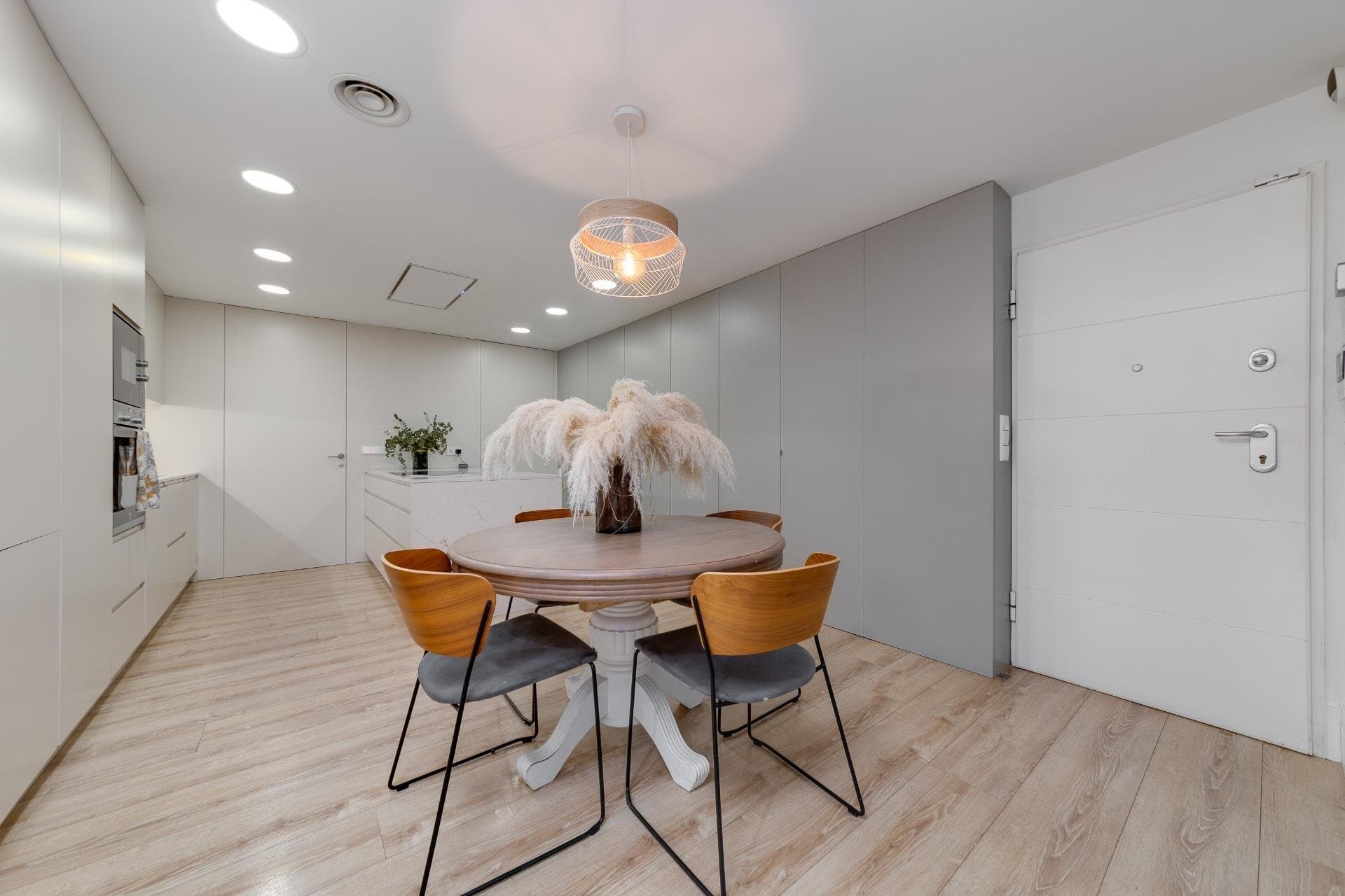 4-Bedroom Apartment in Torrevieja - 11