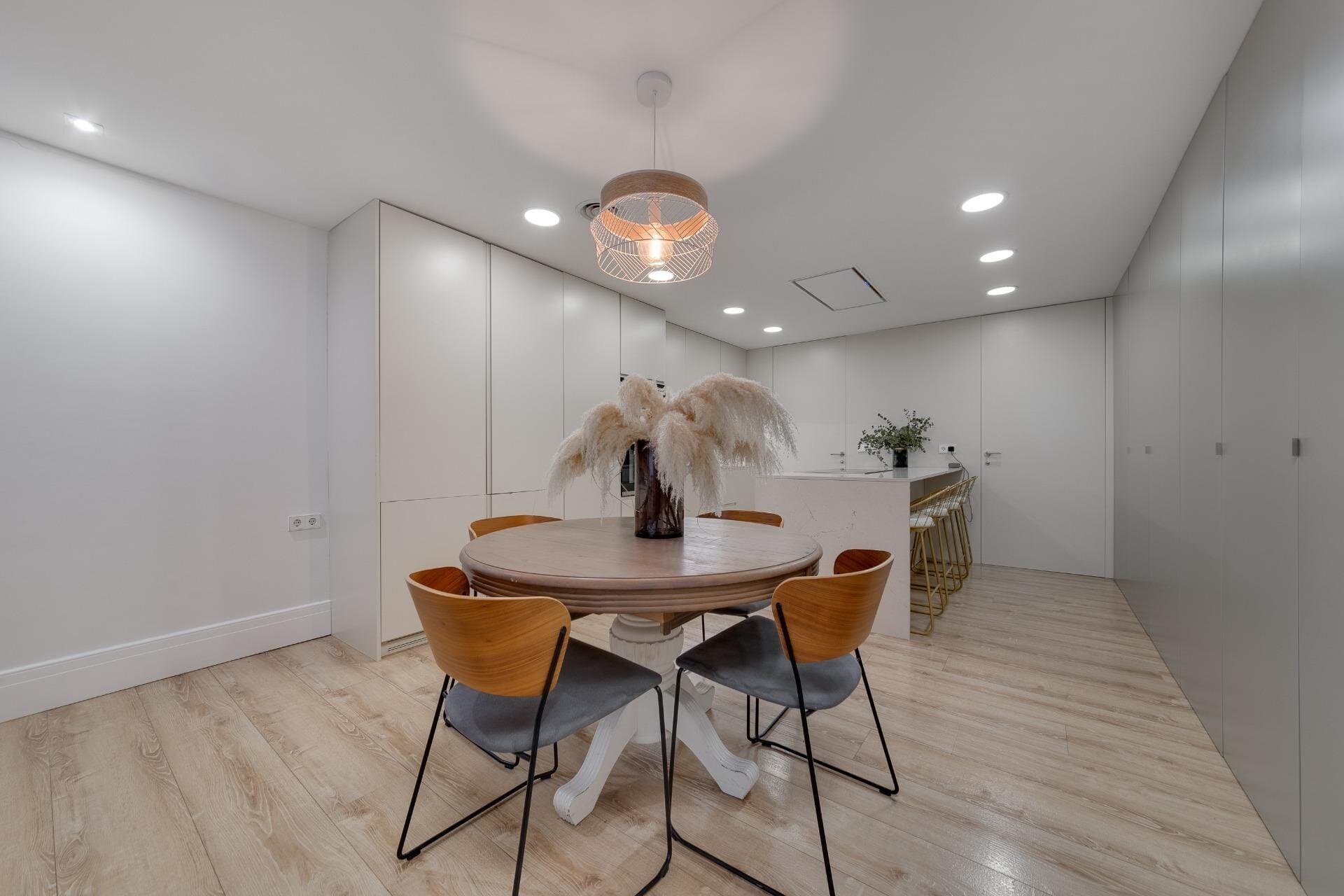 4-Bedroom Apartment in Torrevieja - 12