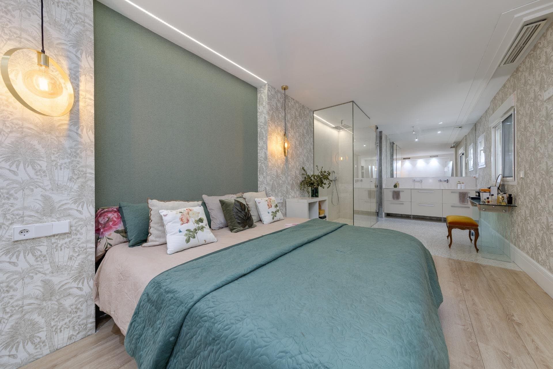 4-Bedroom Apartment in Torrevieja - 22