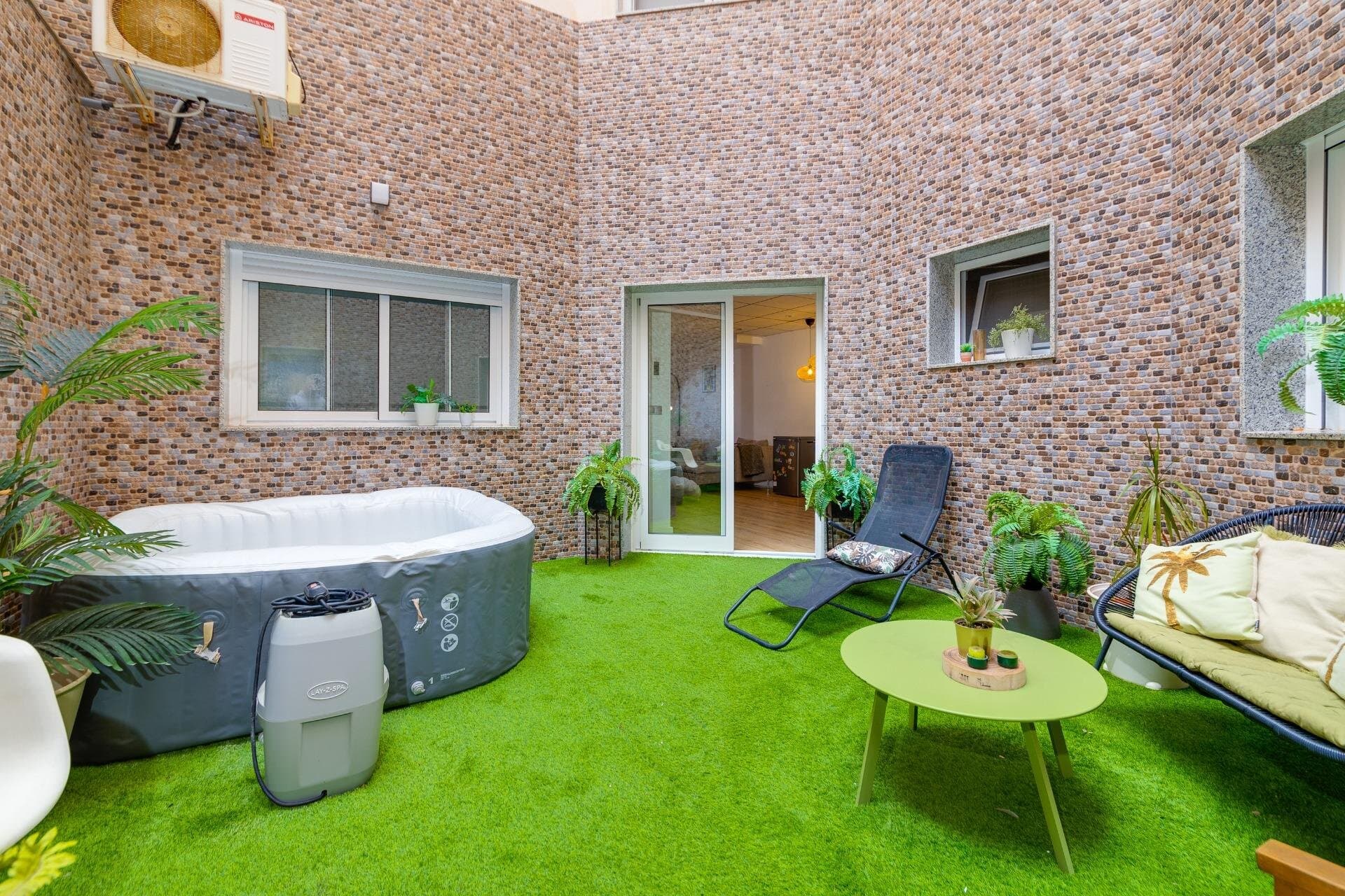 4-Bedroom Apartment in Torrevieja - 68