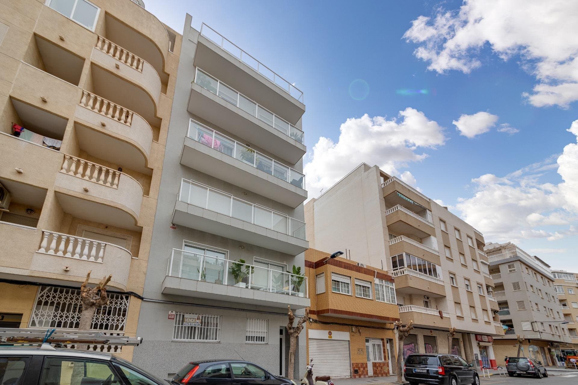 4-Bedroom Apartment in Torrevieja - 72