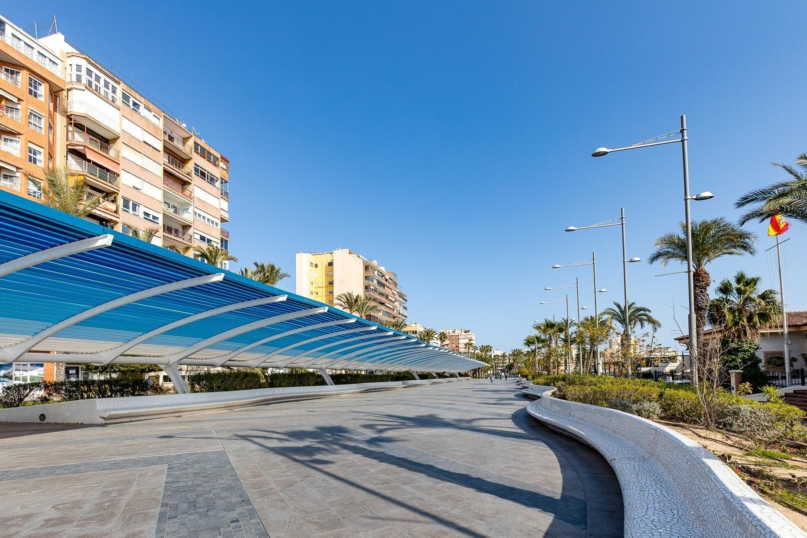 4-Bedroom Apartment in Torrevieja - 82