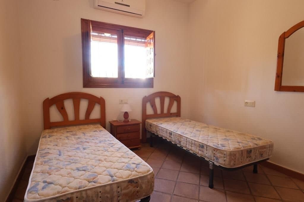 Villa de 4 Dormitorios en Costa Blanca, Cabo Roig - 13