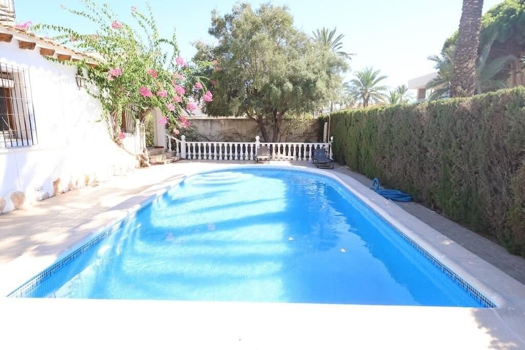 Villa de 4 Dormitorios en Costa Blanca, Cabo Roig - 5