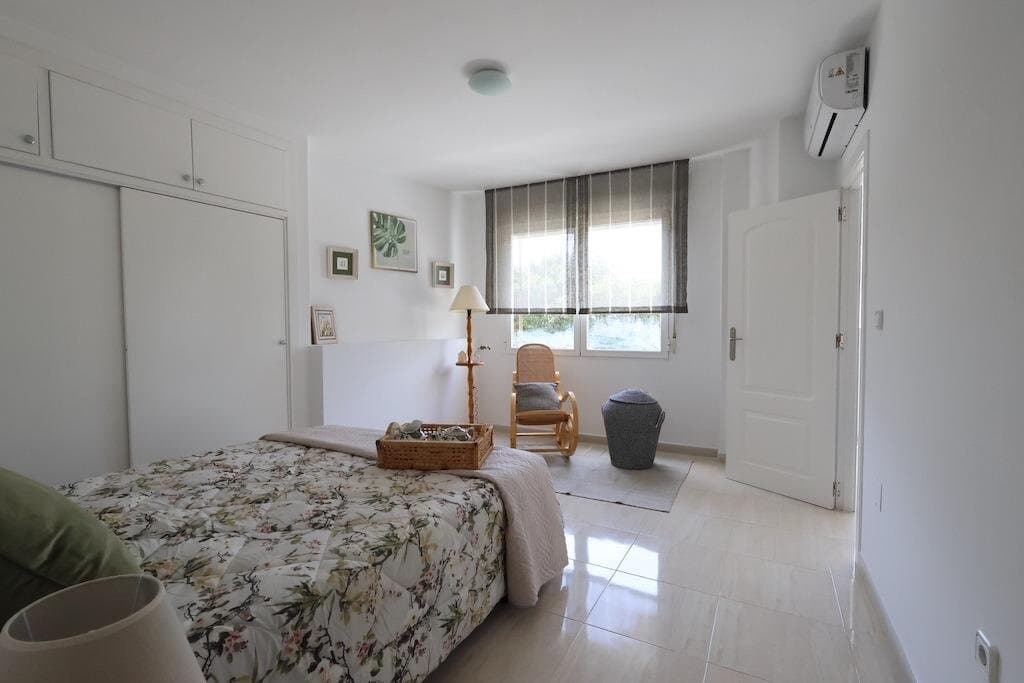 3-Bedroom Apartment in Torrevieja, Torrevieja - 17