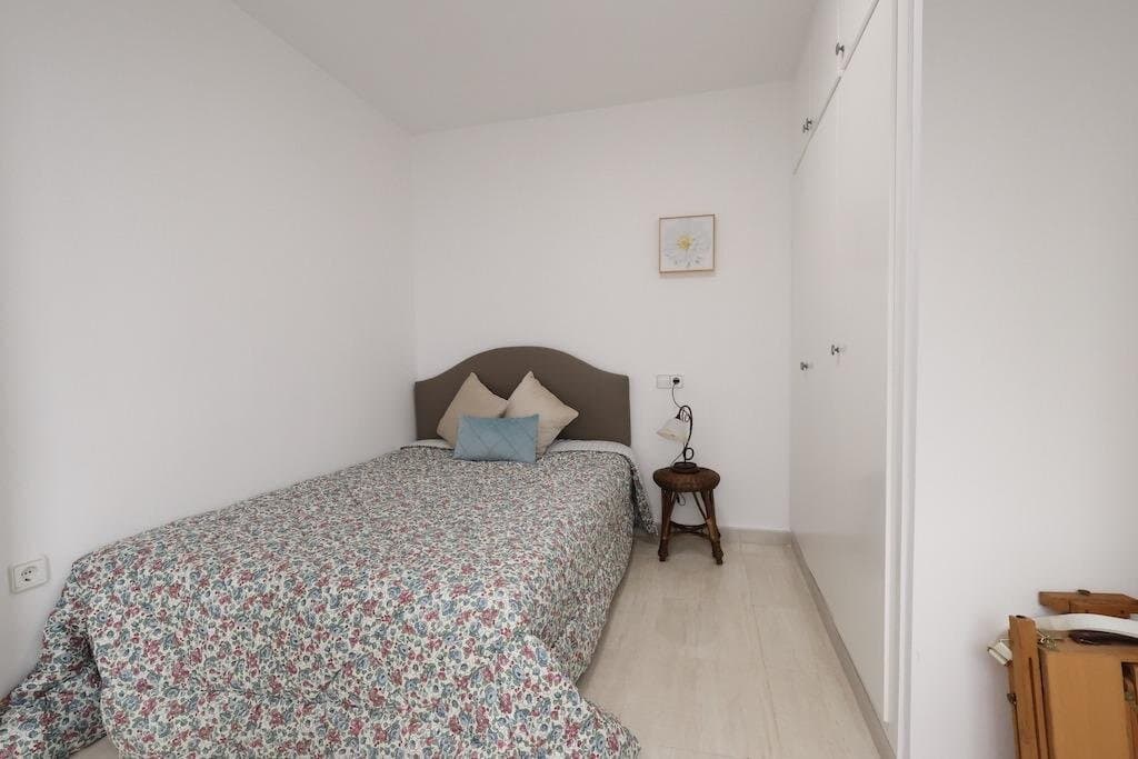 3-Bedroom Apartment in Torrevieja, Torrevieja - 28