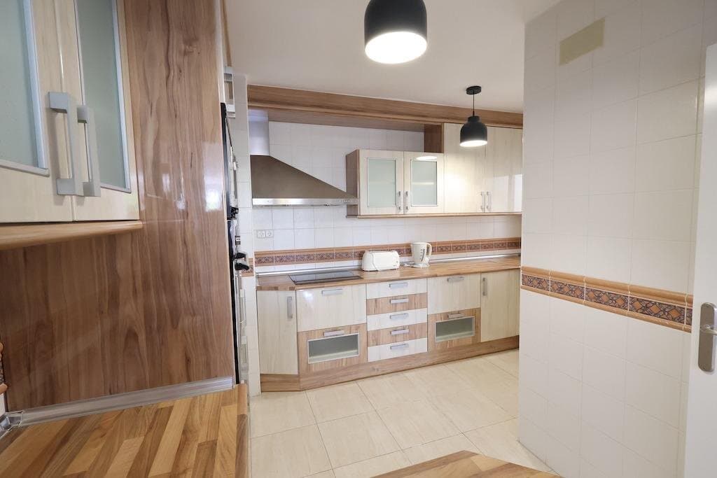 3-Bedroom Apartment in Torrevieja, Torrevieja - 4