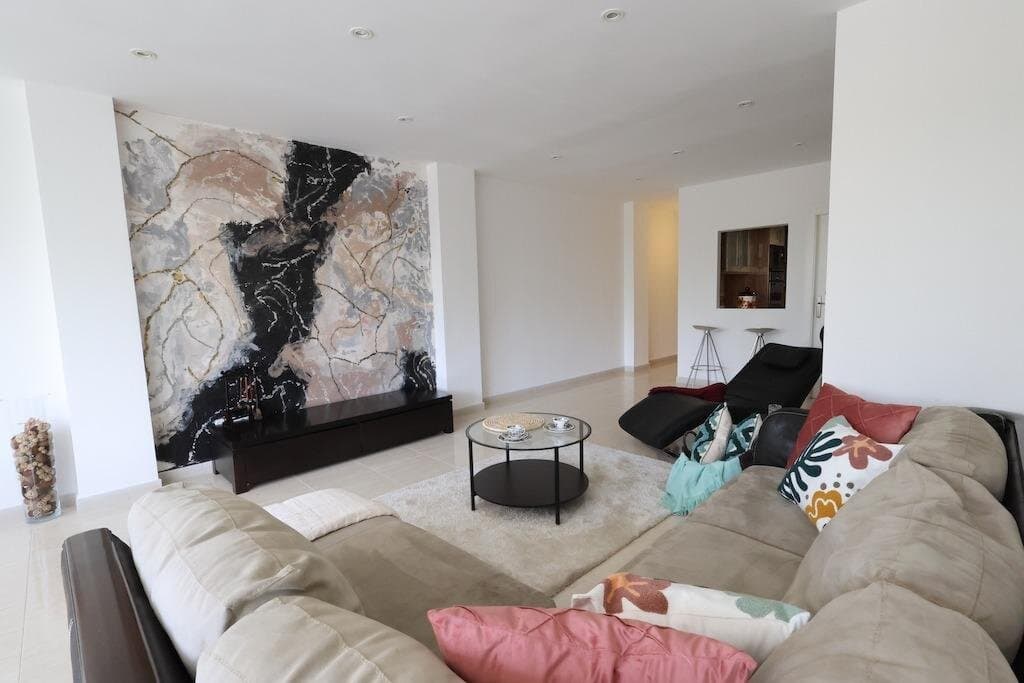 3-Bedroom Apartment in Torrevieja, Torrevieja - 7