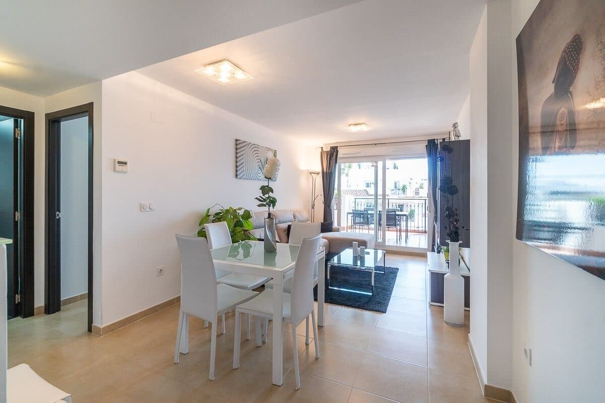 Apartamento de 2 Dormitorios en Villamartín-las Filipinas, Orihuela Costa - 9