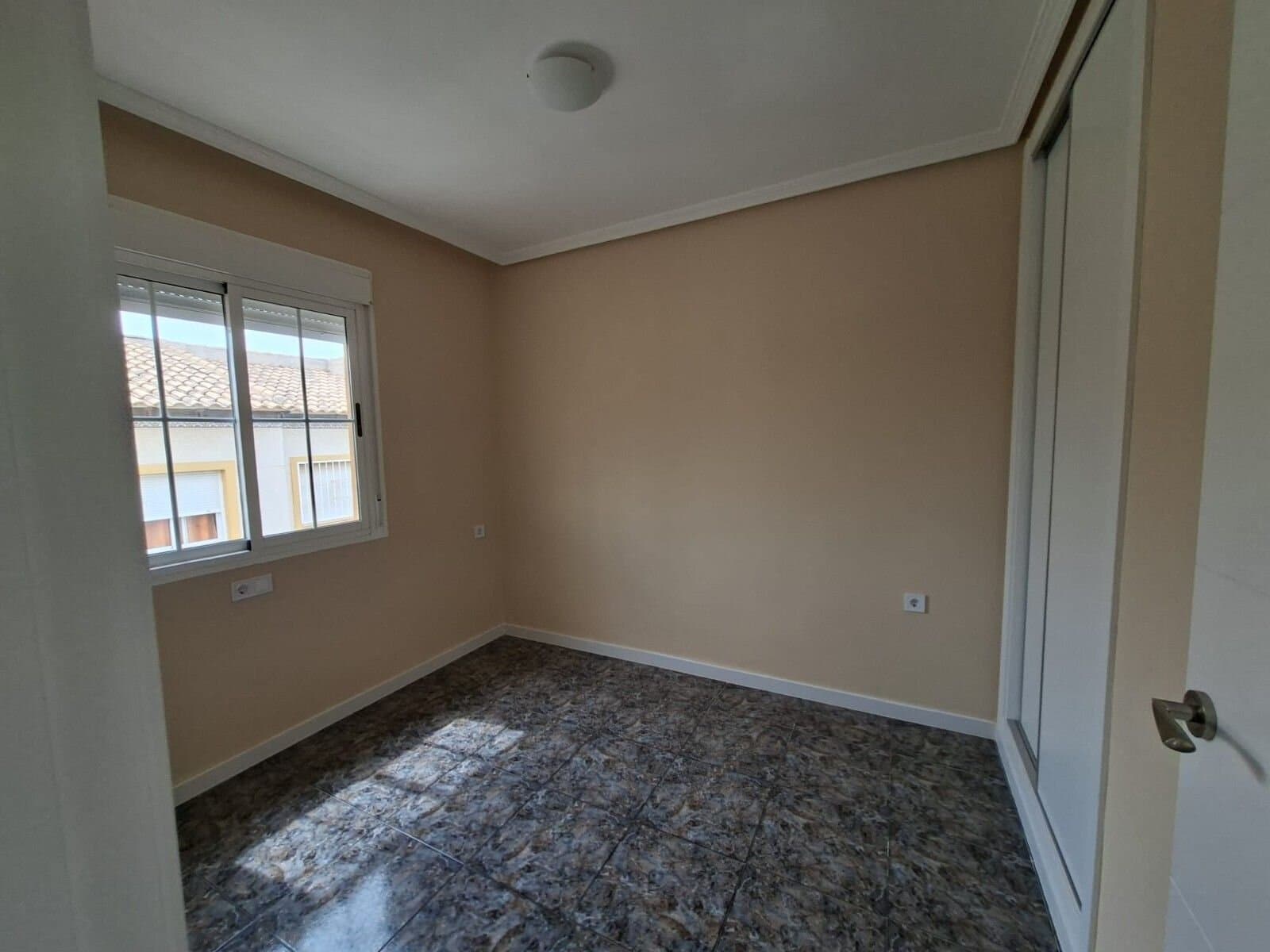 Bungalow de 2 Dormitorios en Punta Prima, Orihuela Costa - 15