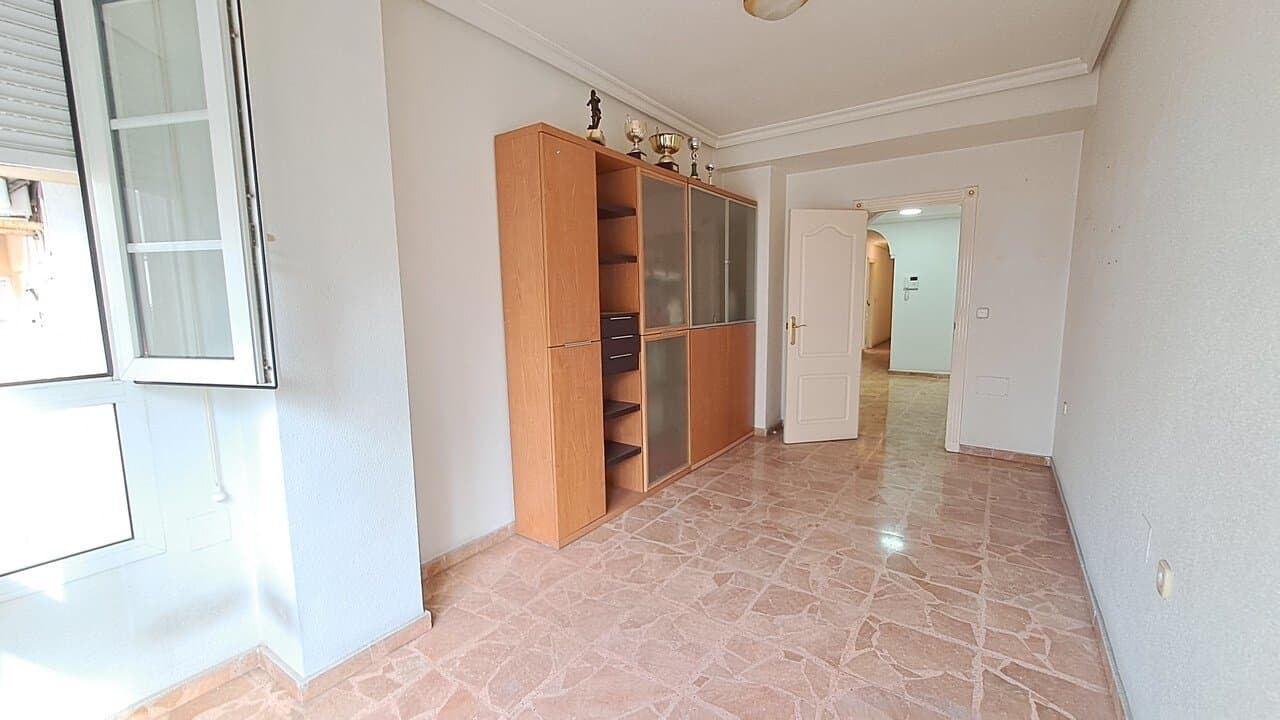 Appartement met 5 Slaapkamers in Centro, Torrevieja - 3