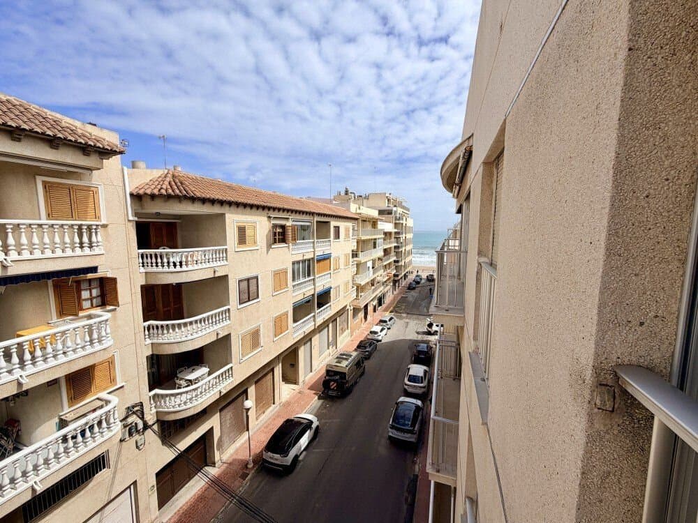 3-Bedroom Apartment in Pueblo, Guardamar del Segura - 4