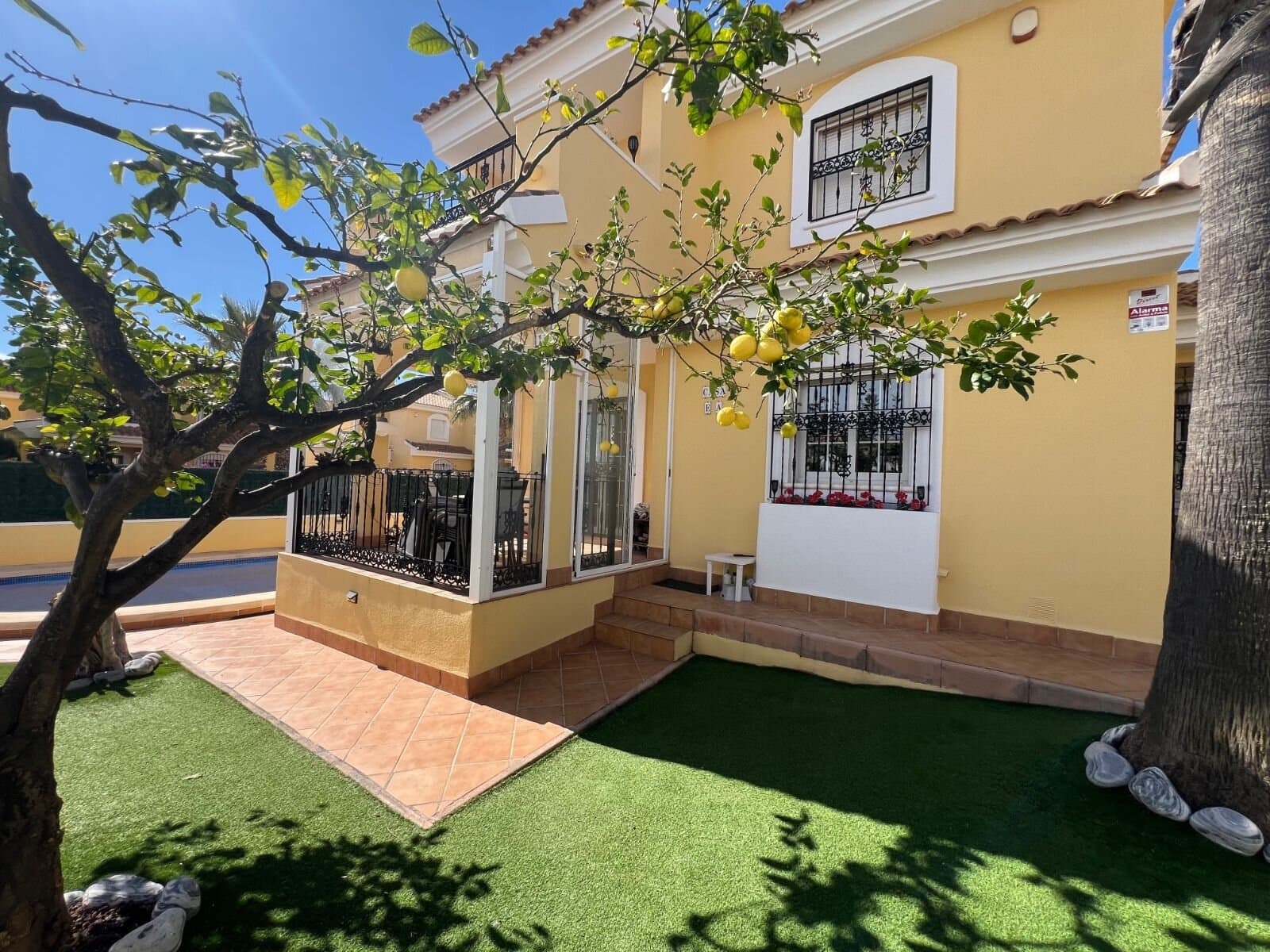 Villa de 3 Dormitorios en Lomas de Cabo Roig-los Dolses, Orihuela Costa - 2