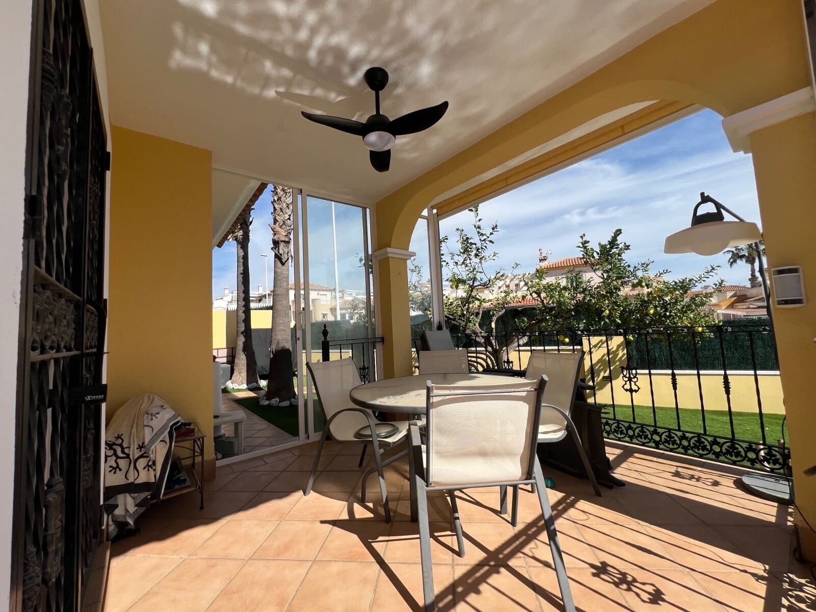 Villa de 3 Dormitorios en Lomas de Cabo Roig-los Dolses, Orihuela Costa - 3