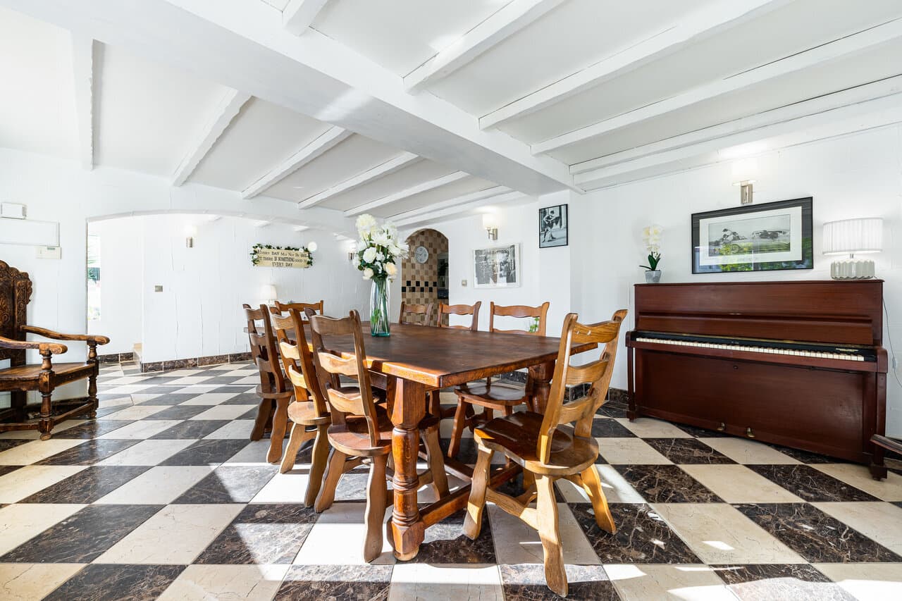 Villa de 7 Dormitorios en Campoamor, Orihuela Costa - 12