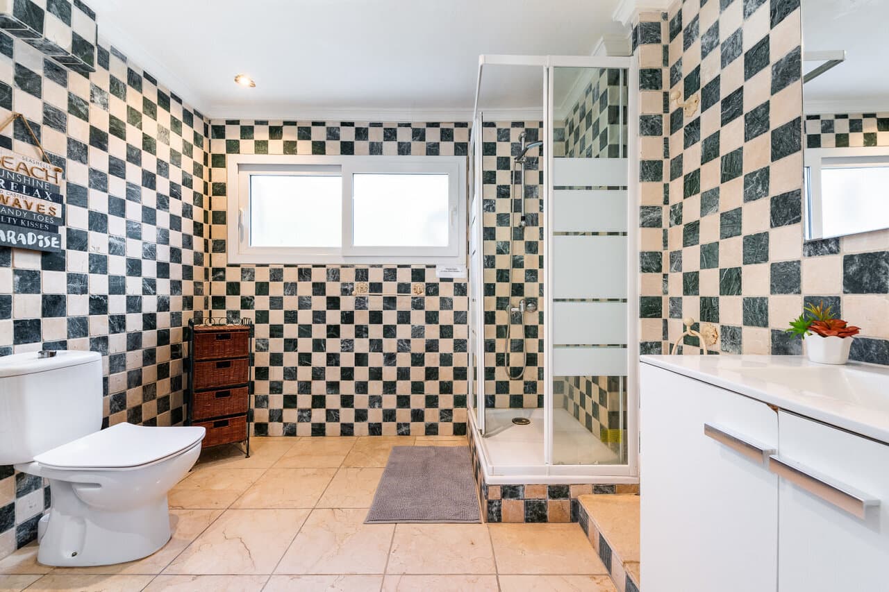 Villa de 7 Dormitorios en Campoamor, Orihuela Costa - 24