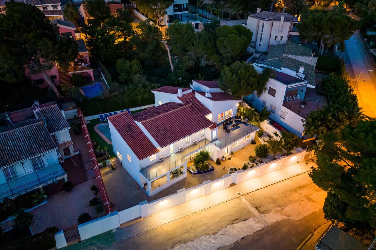 Villa de 7 Dormitorios en Campoamor, Orihuela Costa - 33