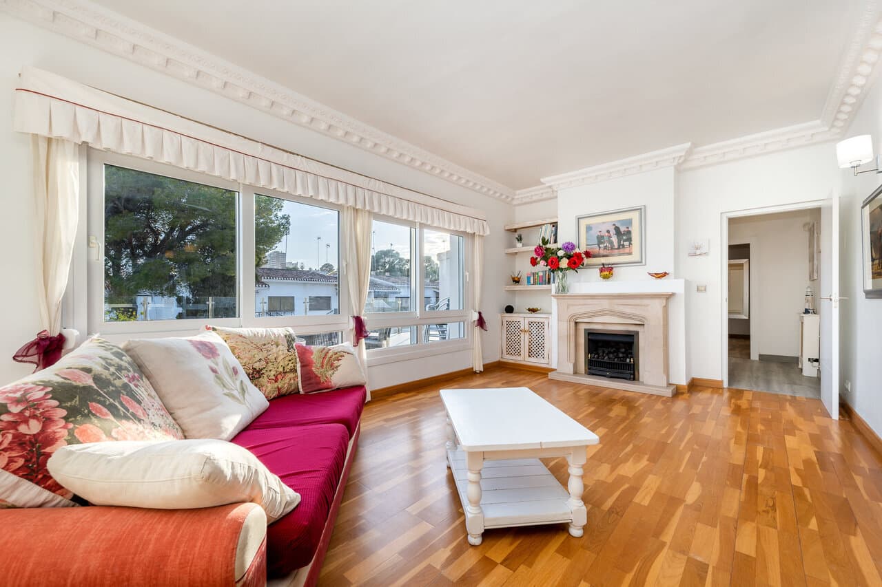 Villa de 7 Dormitorios en Campoamor, Orihuela Costa - 5