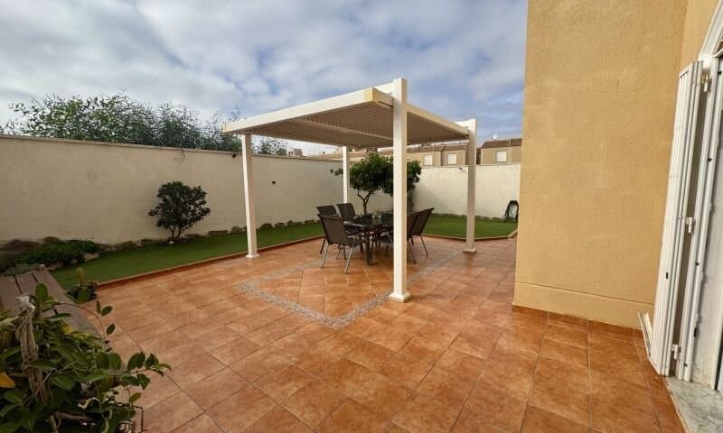 4-Bedroom Villa in Parque las Naciones, Torrevieja - 15