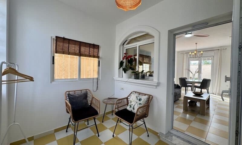 4-Bedroom Villa in Parque las Naciones, Torrevieja - 22